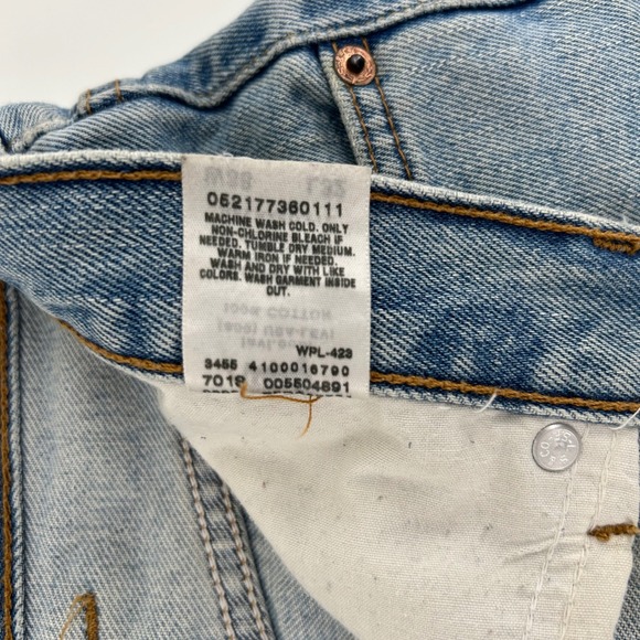 Levis 550 Jeans Men 38x32 Relaxed Fit Light Wash Denim 100% Cotton Vintage 90's - Picture 13 of 15